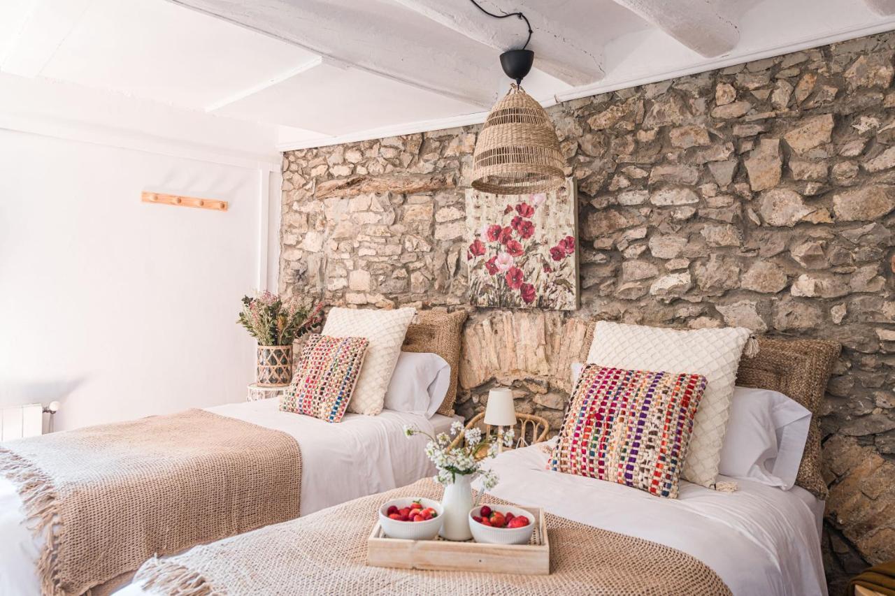 Hostal Casa Pardal Coliving & Coworking Sant Pere Sallavinera Exterior foto